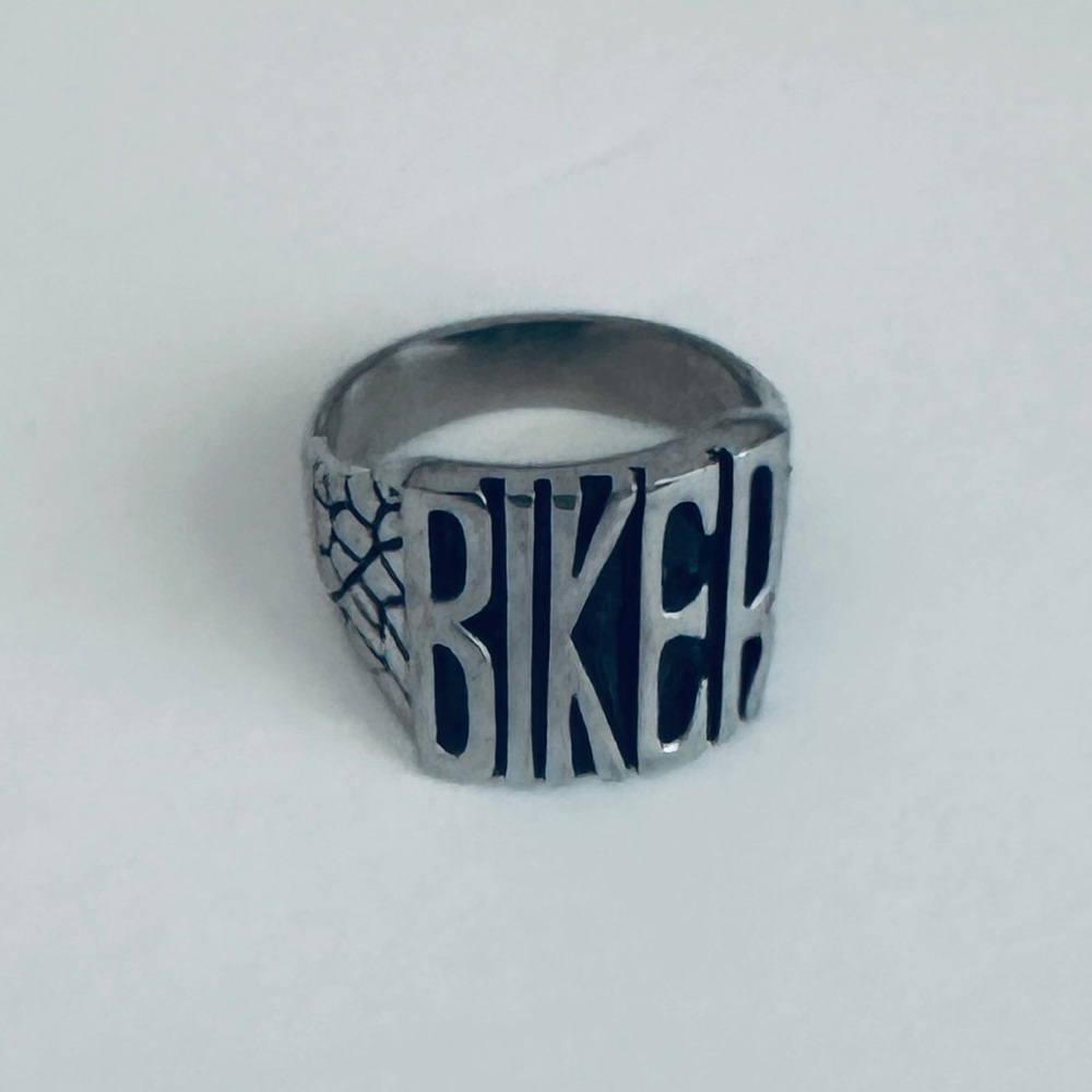 Biker | Ring